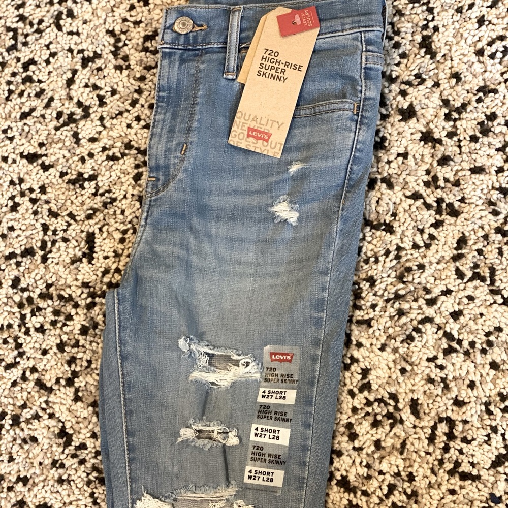 Levi jeans